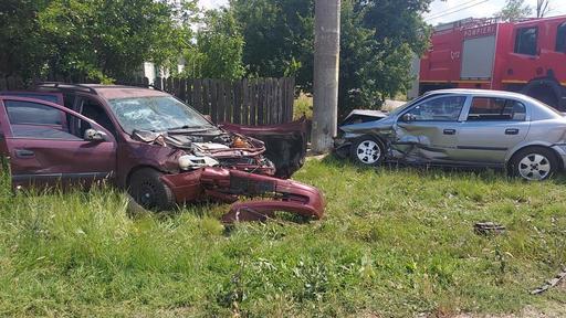 Ialomiţa: Accident rutier în urmă căruia şase persoane au fost rănite, dintre care trei sunt copii / Victimele au fost transportate la Spitalul de Urgenţă Slobozia