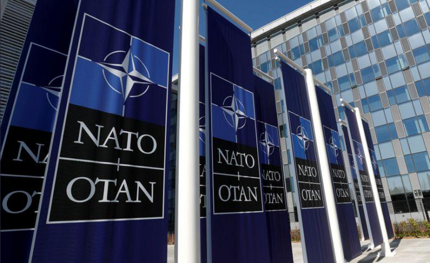 Vasile Dîncu, întrevedere cu ministrul apărării din Belgia - Cei doi oficiali au abordat teme de actualitate de pe agenda bilaterală şi a NATO  