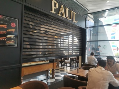 Vicepreşedinte ANPC, după controlul la Patiseria Paul din mall-ul Promenada: Nu m-aş fi gândit niciodată că secretele patiseriei franţuzeşti sunt mucegaiul, rugina şi, în general, lipsa de igienă - FOTO