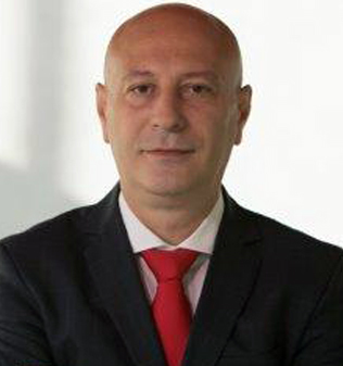 CONFERINŢA NEWS.RO - Valentin Boldeiu (Unicredit Bank): Dar ce face o bancă în astfel de situaţii de criză? Încearcă să păstreze un echilibru între aspectele importante şi cele urgente cu care se confruntă clienţii noştri
