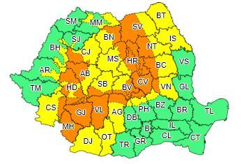 Coduri galben şi portocaliu privind val de căldură şi disconfort termic, până marţi/ Duminică, în vigoare Coduri galben şi portocaliu de furtuni, la deal şi la munte, în Transilvania şi local în Oltenia, Moldova şi nord-vestul Munteniei