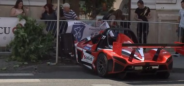 Primarul municipiului Târgu Mureş, Soós Zoltán, anunţă că nu va mai accepta organizarea de curse automobilistice în oraş, după accidentul de sâmbătă, în care a fost implicat Mihai Leu