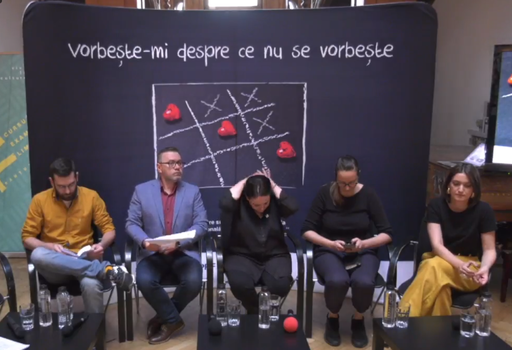 Studiu: Peste trei sferturi dintre români sunt de acord ca educaţia sanitară şi sexuală să fie predată în şcoli
