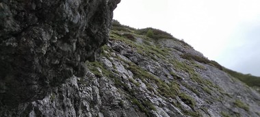 Un turist străin mort, după ce a fost lovit de un trăsnet în timpul unei drumeţii în Masivul Bucegi
