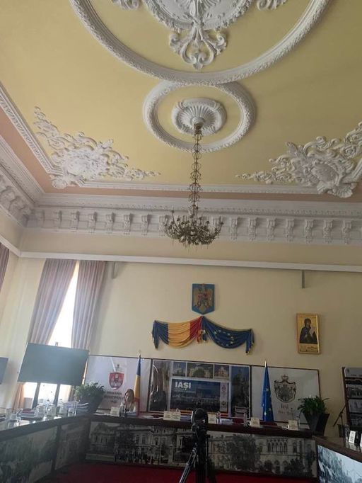 Iaşi: Şedinţa Consiliului Local a fost suspendată din cauza unei pene de curent care afectează întreg centrul oraşului