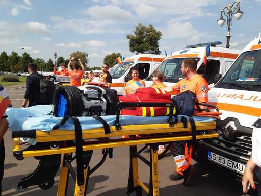 Alexandru Rafila, în discursul de Ziua Naţională a Ambulanţei: Aş vrea să nu existe loc de interpretări şi să le mulţumesc şi colegilor dumneavoastră de la SMURD, care e bine să lucreze în echipă