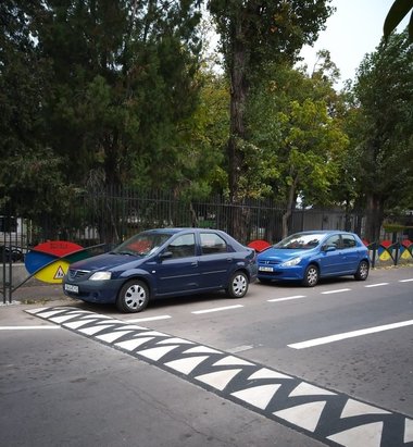 ADP Sector 1 va începe, din luna septembrie, execuţia a 100 limitatoare de viteză din mixtură asfaltică / Armand: Prioritate au străzile unde sunt situate şcoli şi unde avem solicitări de la cetăţeni