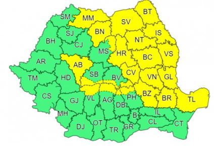 Cod galben de ploi torenţiale şi vânt puternic, până miercuri seară, în Moldova, Maramureş, Transilvania, nordul Munteniei, al Dobrogei şi la munte/ Cod galben de caniculă, până vineri, în regiunile vestice şi sudice