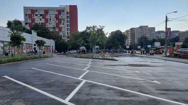 Primarul Sectorului 6 anunţă că, joi, va fi deschisă parcarea aferentă Pieţei Drumul Taberei / Ciucu: Am dus-o de la 50 de locuri la 80 de locuri, iar de la 1 septembrie va funcţiona cu tarif orar