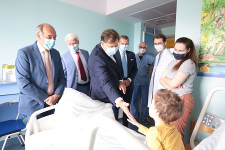 Rafila: Acordul de cooperare dintre Ministerul Sănătăţii din România şi Grupul San Donato a permis salvarea vieţii a peste 2.000 de copii români, care au fost trataţi în clinicile din Italia şi România în ultimii 9 ani