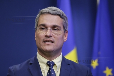 Dragoş Pîslaru: Salariul minim european ar trebui să aducă o creştere de cel puţin 500 şi ceva de lei salariului minim naţional
