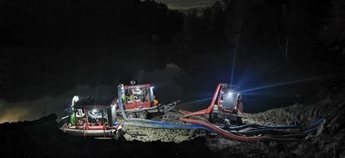 Nivelul apei din lacul de acumulare de la Roşia Montană, scăzut cu aproape doi metri / Aproximativ o sută de localnici se află în casele din zona supusă riscului de inundaţii - FOTO, VIDEO
