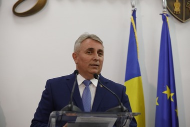 Bode: Plagiatul este un furt, furtul se pedepseşte / Despre lucrarea sa de doctorat: Teza se găseşte la bibliotecă, mă voi întâlni în instanţă cu toţi cei care mă vor acuza că am secretizat-o