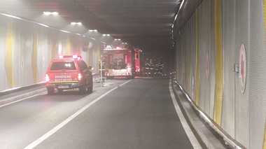 Primăria Sectorului 4: În urma incendiului din Pasajul Unirii, au fost produse daune materiale pe care specialiştii le vor remedia în cel mai scurt timp posibil/ Noul sistem de ventilaţie complet automatizat a făcut posibilă evacuarea în siguranţă