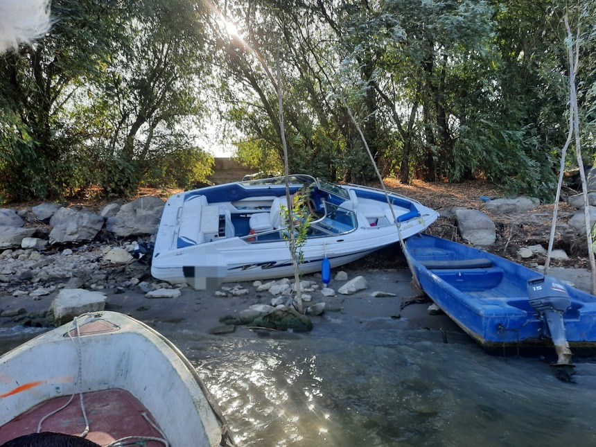 Autoritatea Navală Română: Patru persoane au fost rănite şi alte două date dispărute, în urma incidentelor în care au fost implicate ambarcaţiuni de agrement, în sezonul estival