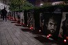 COLECTIV, 7 ANI - Zeci de oameni s-au adunat, duminică seară, în faţa fostului club pentru a comemora victimele incendiului de la Clubul Colectiv - FOTO, VIDEO 