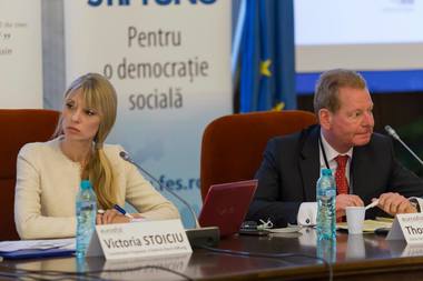 Victoria Stoiciu: Nu este o întâmplare faptul că INS nu actualizează coşul de consum / 85% din contractele de muncă din România, în luna mai, aveau o valoare inferioară valorii coşului de consum pentru un trai decent pe persoană singură