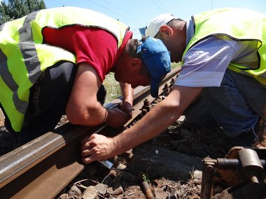 Angajaţii CFR SA, majorare salarială de 6% de la 1 decembrie, anunţă Compania Naţională de Căi Ferate “CFR” SA