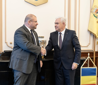 Întrevederea ministrului Apărării Naţionale cu însărcinatul cu afaceri al Ambasadei SUA în România - Cei doi au discutat despre provocările actuale de securitate din regiunea Mării Negre 

 