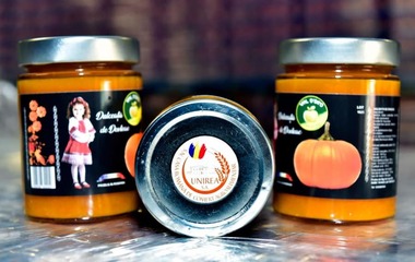 Ministerul Agriculturii: Peste 50 de cooperative şi producători agricoli livrează produse româneşti prin Casa de Comerţ Agroalimentar Unirea