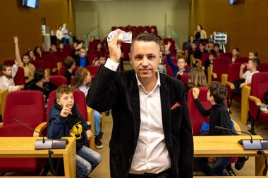 Primăria Capitalei a găzduit activităţile şi workshopurile din cadrul programului de orientare şi consiliere în carieră- Vocaţia ta