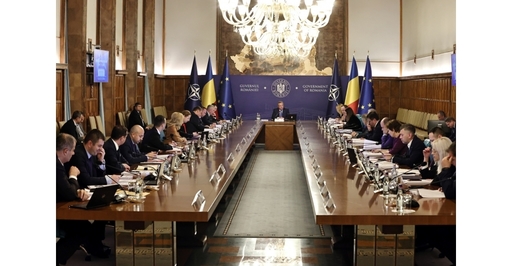 UPDATE - Guvernul a adoptat o ordonanţă de urgenţă prin care este majorată de patru ori suma pentru decontarea transportului elevilor care învaţă în altă localitate decât cea de domiciliu/ Precizările Ministerului Educaţiei