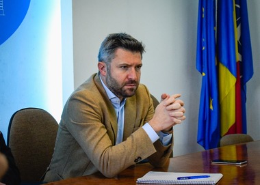 Timiş: 25 de centre de permanenţă, dintr-un total de 47, vor fi desfiinţate / Între unele era distanţă de 500 de metri / Altele erau extensii ale cabinetelor medicilor de familie 