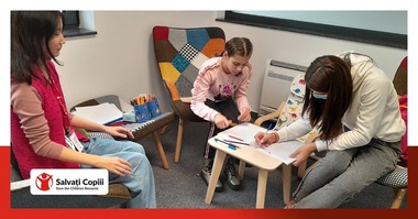 Organizaţia Salvaţi Copiii România deschide, la Bucureşti, Centrul de Consiliere şi Servicii Integrate pentru copiii refugiaţi din Ucraina şi părinţii lor