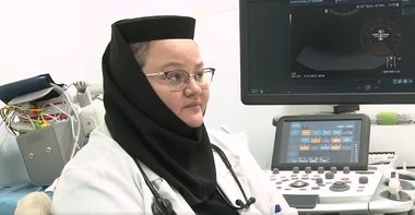 O măicuţă din Timişoara îşi împarte viaţa între slujbele la biserică şi profesia de medic: Toată viaţa mea a fost rânduită de Dumnezeu - VIDEO