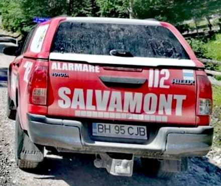 Salvamont România, după adoptarea legii care autorizează folosirea semnalelor de avertizare: Mulţumim celor 249 de deputaţi care au votat şi tuturor celor care au înţeles anomalia existentă în funcţionarea Serviciilor Salvamont 
