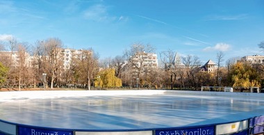 Primăria Capitalei: Patinoarul Cişmigiu îşi deschide porţile astăzi, începând cu ora 17.00