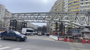 Nicuşor Dan: Începând de azi a fost deschisă circulaţia pe Şoseaua Colentina, atât pe linia de tramvai, cât şi pe carosabil, pe sensul de mers spre Obor / Din 9 ianurie traficul va fi întrerupt pentru montarea tăblierului pe tronsonul liniei de tramvai