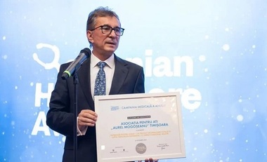 Fost secretar de stat în Ministerul Sănătăţii, prof. dr. Dorel Săndesc, desemnat medicul anului: Făcându-ne treaba este felul nostru de a onora memoria Eroilor Revoluţiei de la Timişoara. Dedic aceste performanţe întregului personal medical din Timişoara!