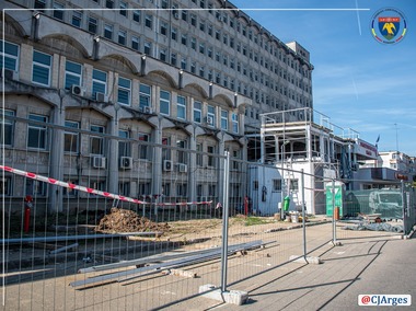 Ambulatoriile Integrate de la Spitalul Judeţean Urgenţă Piteşti şi Spitalul de Pediatrie Piteşti vor fi modernizate şi dotate cu aparatură de ultimă generaţie, din fonduri europene
