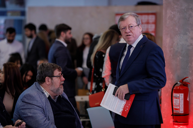 Anton Hadăr: Nu vin vremuri bune în învăţământul superior, căci cei doi ani de activitate în sistem online au produs mari probleme tinerilor din România / Vă pot garata că vom avea serii de absolvenţi mai slab pregătiţi decât i-am avut vreodată 