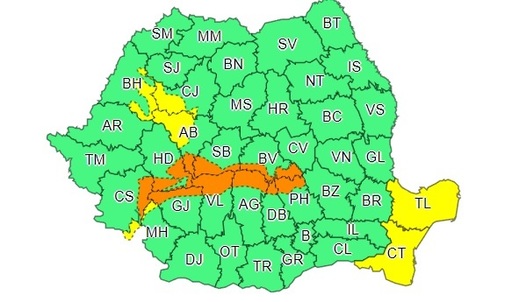 Meteorologii au emis cod portocaliu de intensificări ale vântului, în Carpaţilor Meridionali / Cod galben de vânt puternic, ploi şi în zona montană a judeţelor Mehedinţi, Gorj, Vâlcea şi Argeş / Cum va fi vremea în Capitală