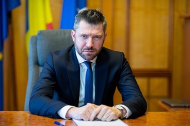 Prefectul de Timiş: O infracţiune la mai puţin de două zile în mediul şcolar din judeţ / 30 de fapte cu violenţă sau furturi, în 51 de zile de şcoală
