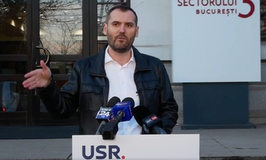 Viceprimarul Sectorului 3: Primăria de sector reface trotuarele din zona Unirii, deşi ele au fost reparate de către Primăria Capitalei, anul trecut