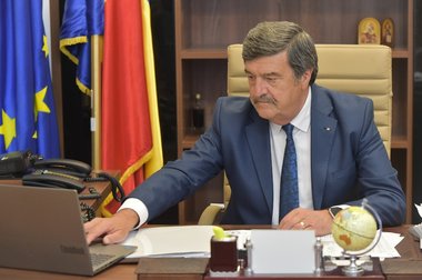 Prefectul Capitalei, reacţie la acuzaţiile lui Nicuşor Dan: Am solicitat prin două adrese primarului Capitalei să îmi trimită copie certificată după aceste PUZ-uri, dar nu mi-a răspuns la niciuna / Această ieşire îmi arată că este ceva în neregulă