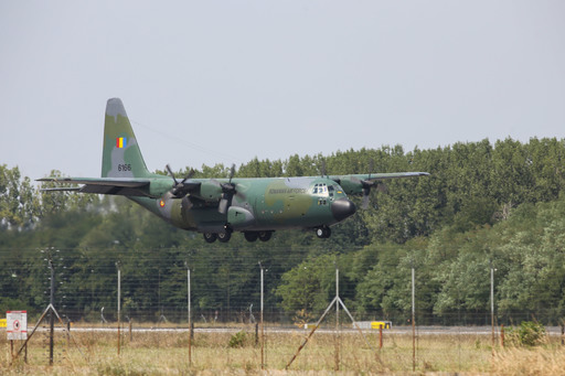 O aeronavă C-17 Globemaster III şi trei avioane ale Forţelor Aeriene Române desfăşoară misiuni în sprijinul populaţiei din Turcia