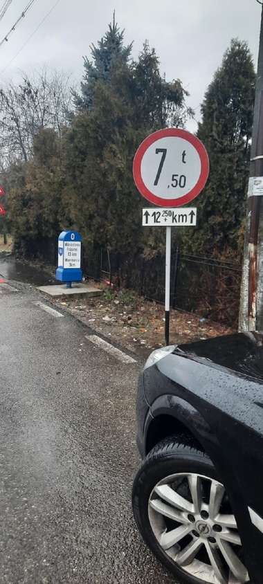 Centrul Infotrafic: Nu mai sunt drumuri naţionale închise din cauza condiţiilor meteo/ Se menţine restricţia de tonaj pe DN 22 Râmnicu Sărat - Brăila/ Manevrele în portul Midia rămân oprite
