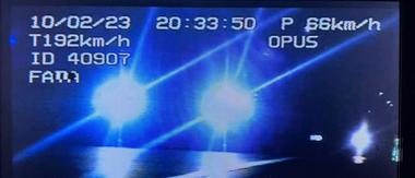Bacău: Tânăr de 21 de ani, înregistrat de radar şofând cu 192 de kilometri pe oră. El are de plătit 2.900 de lei amendă