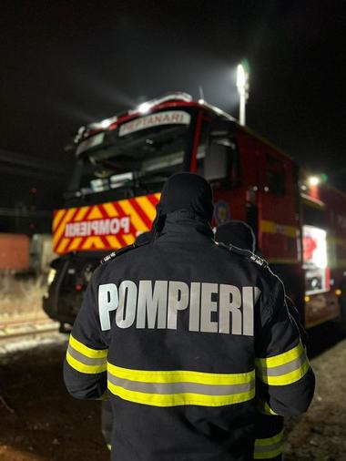 Trenuri cu ajutoare pleacă din România către Turcia / Arafat: Totul este plătit de CE / Şeful DSU spune că nu se pune problema ca România să îşi suspende operaţiunile de salvare -FOTO, VIDEO