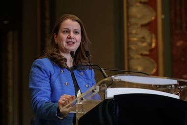 Liga Studenţilor condamnă eliminarea vacanţei de Paşti din calendarul anului şcolar 2023 – 2024 şi cere premierului demiterea ministrului Educaţiei, în cazul în care situaţia nu va fi remediată