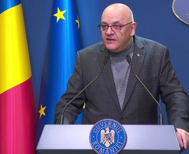 Arafat: Avem 11 clădiri de şcoli care au avut fisuri. Elevii sunt acum în vacanţă. Până se întorc, aceste şcoli vor fi expertizate şi bineînţeles, dacă sunt probleme, atunci nu se întorc elevii acolo