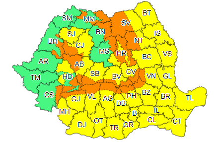 Cod galben de intensificări ale vântului, la munte şi în zone din sudul, centrul şi estul ţării/ La altitudini mai mari de 1.700 de metri, este Cod portocaliu de vânt puternic şi viscol