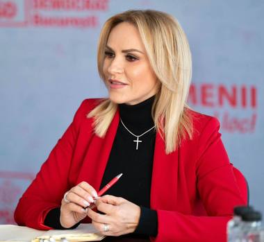 Gabriela Firea anunţă un proiect prin care şi bărbaţii pot primi tichete cadou de ziua lor, 19  noiembrie:  Egalitatea de şanse nu este doar despre drepturile femeilor, ci şi despre cele ale bărbaţilor, discriminaţi mai puţin ce-i drept