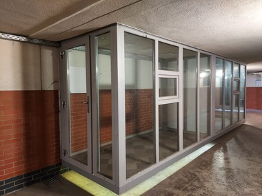 Primăria Sectorului 6 a anunţat că 18 licitaţii publice au fost organizate pentru terenuri şi spaţii comerciale: Licitaţiile se fac transparent şi pe perioadă determinată. Astfel dispar samsarii - FOTO