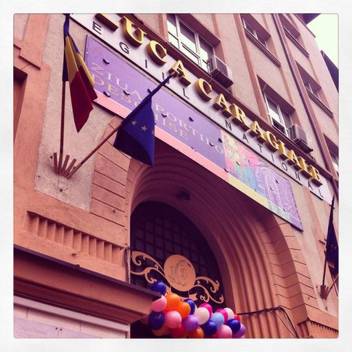 Directorul Colegiului ”IL Caragiale” Bucureşti: Asta nu este o lume care să fie tentantă pentru un absolvent de facultate, sunt prost plătit, sunt umilit/ Suntem ciubucari, cerem cadouri de la elevi – asta află părinţii despre învăţământul românesc 