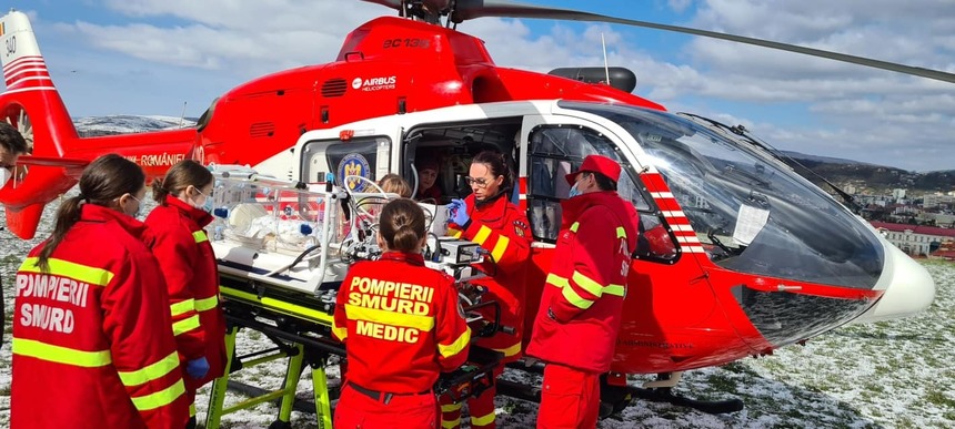 Zece misiuni de salvare, în ultimele 24 de ore, ale echipelor de intervenţie nou-născuţi din cadrul SMURD / Cel mai mic pacient avea doar trei zile

